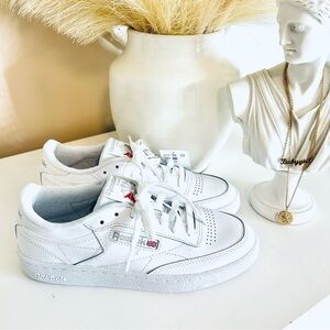 Reebok Club C 85: White